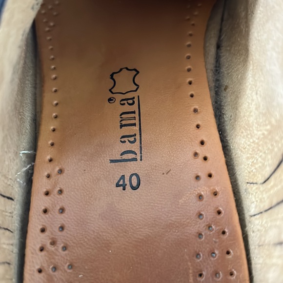 Shiny black leather loafers, size 8.5 - Picture 8 of 14